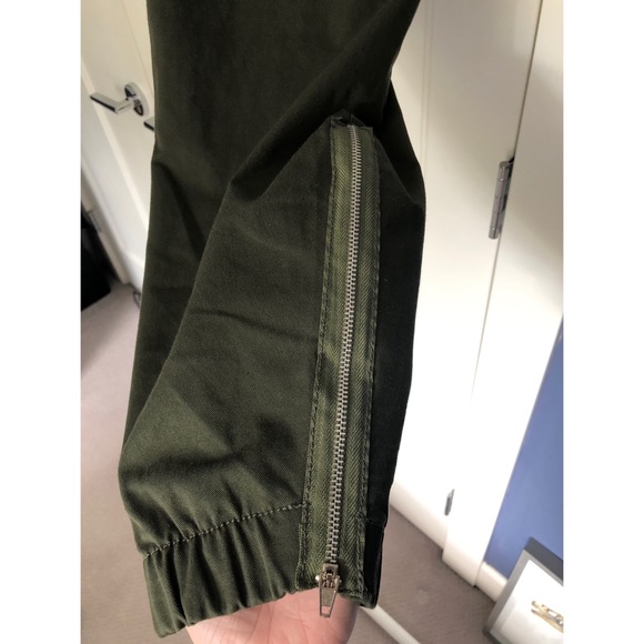 Brandy Melville High Waisted Zippered Pants - Picture 3 of 3